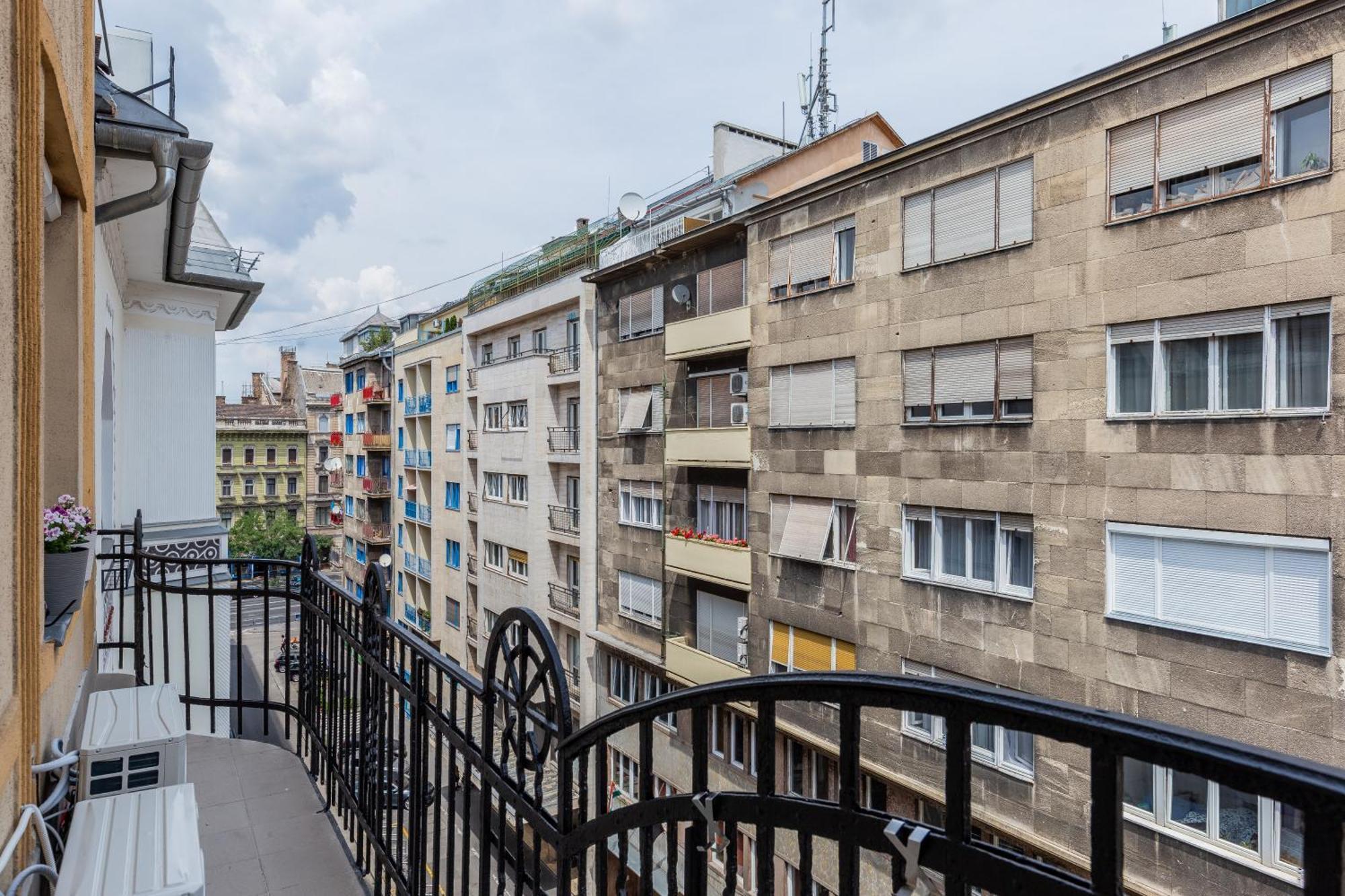 Tas Apartments Budapest Luaran gambar